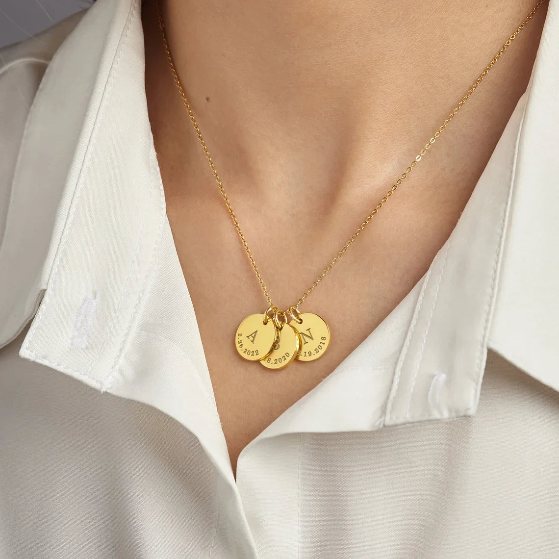 Mom Initials Necklace – Personalized Kids Names Gift
